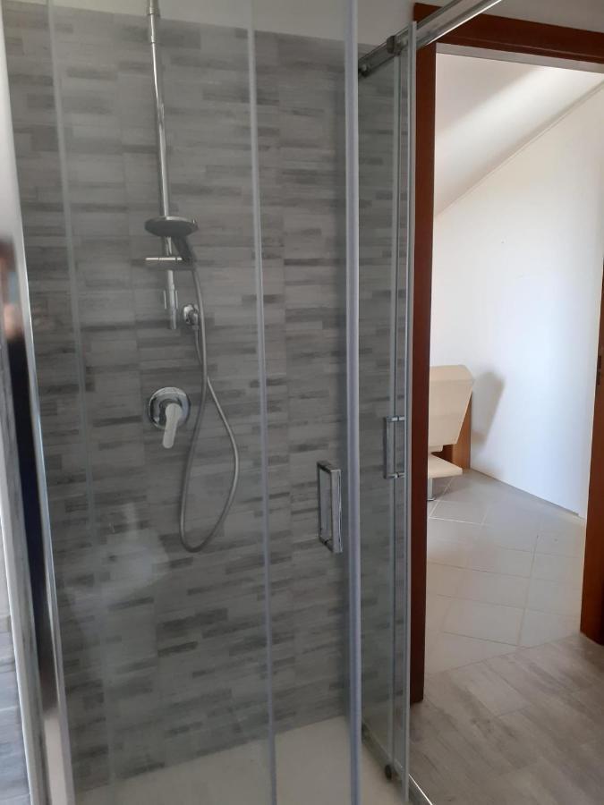 Appartamento Per Vacanze E Brevi Periodi Iun Q2474 أوريستانو المظهر الخارجي الصورة